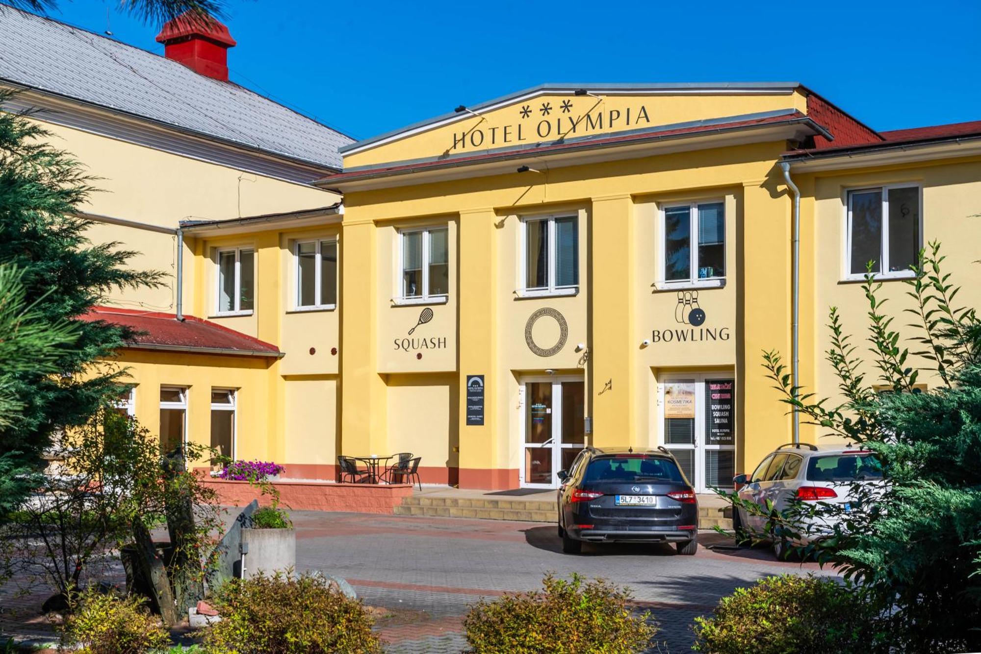 Olympia 3*